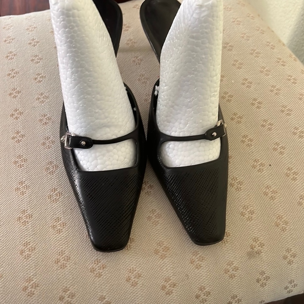 Bally Square Toe Mules 7.5 black leather nice design 2.5 heels